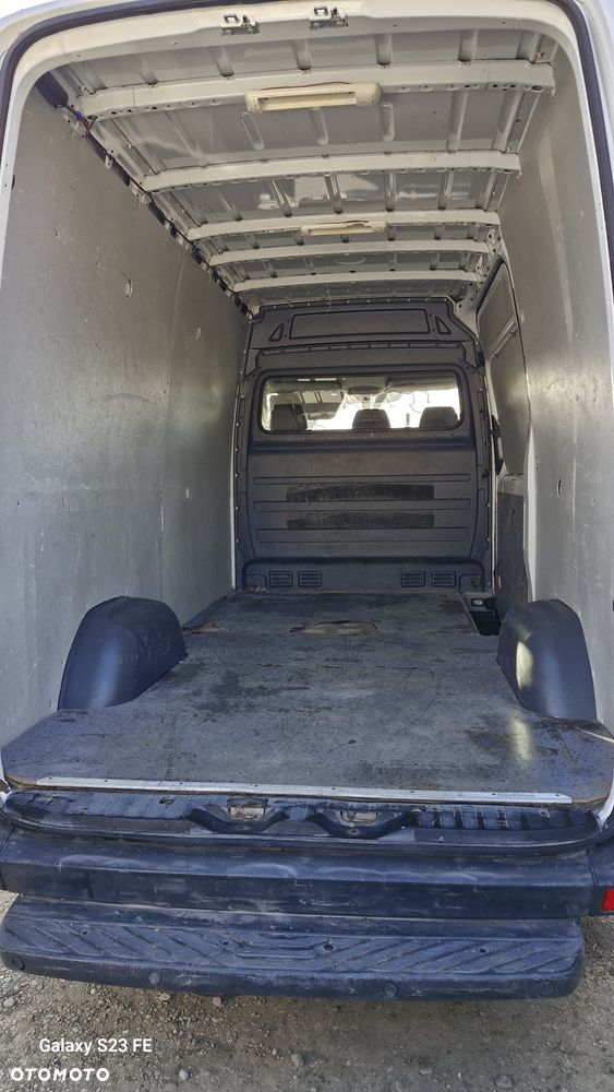 Volkswagen Crafter - 10