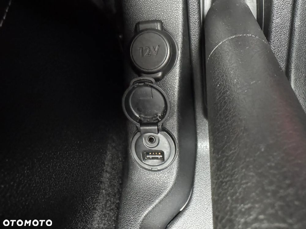Citroën C3 e-HDi 70 EGS Selection - 24