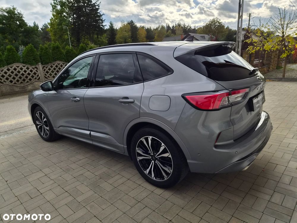 Ford Kuga - 23
