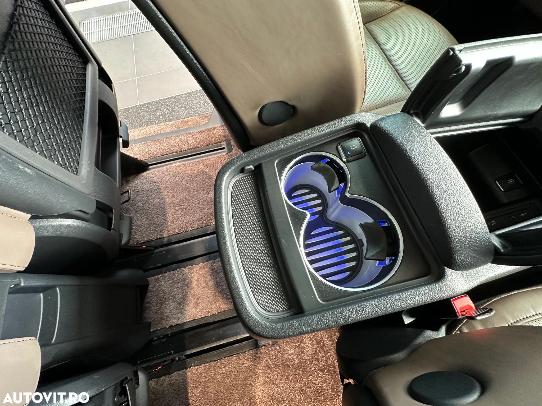 Mercedes-Benz V 300 d lang 4Matic 9G-TRONIC Exclusive Edition - 21