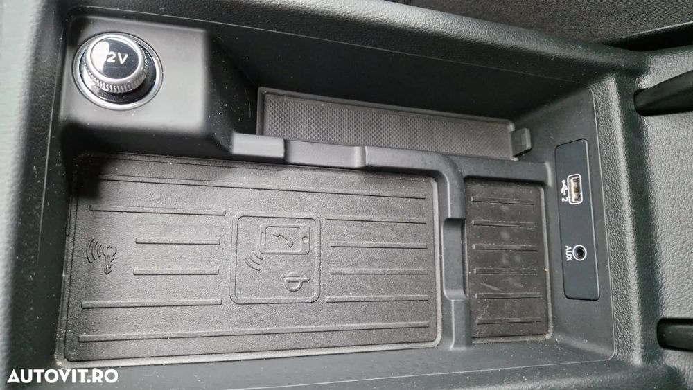 Audi A4 2.0 TDI S tronic Sport - 36