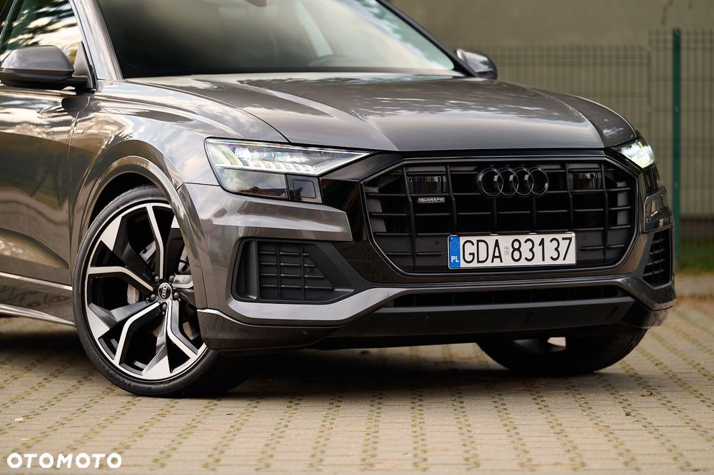 Audi Q8 - 17