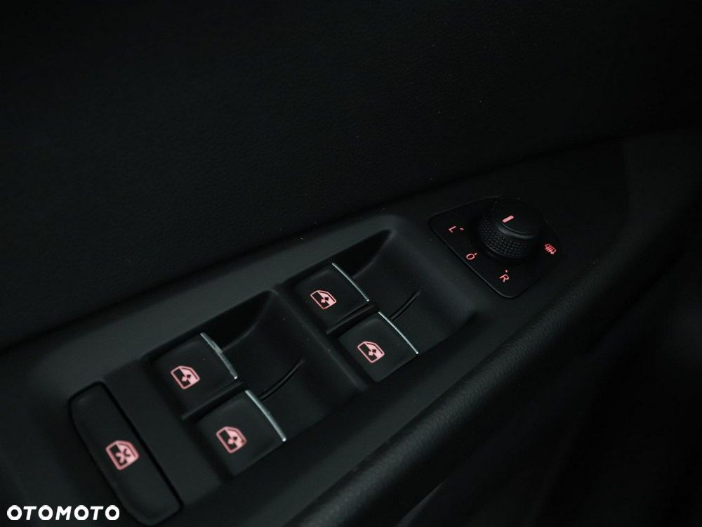 Seat Leon 1.8 TSI FR S&S DSG - 36