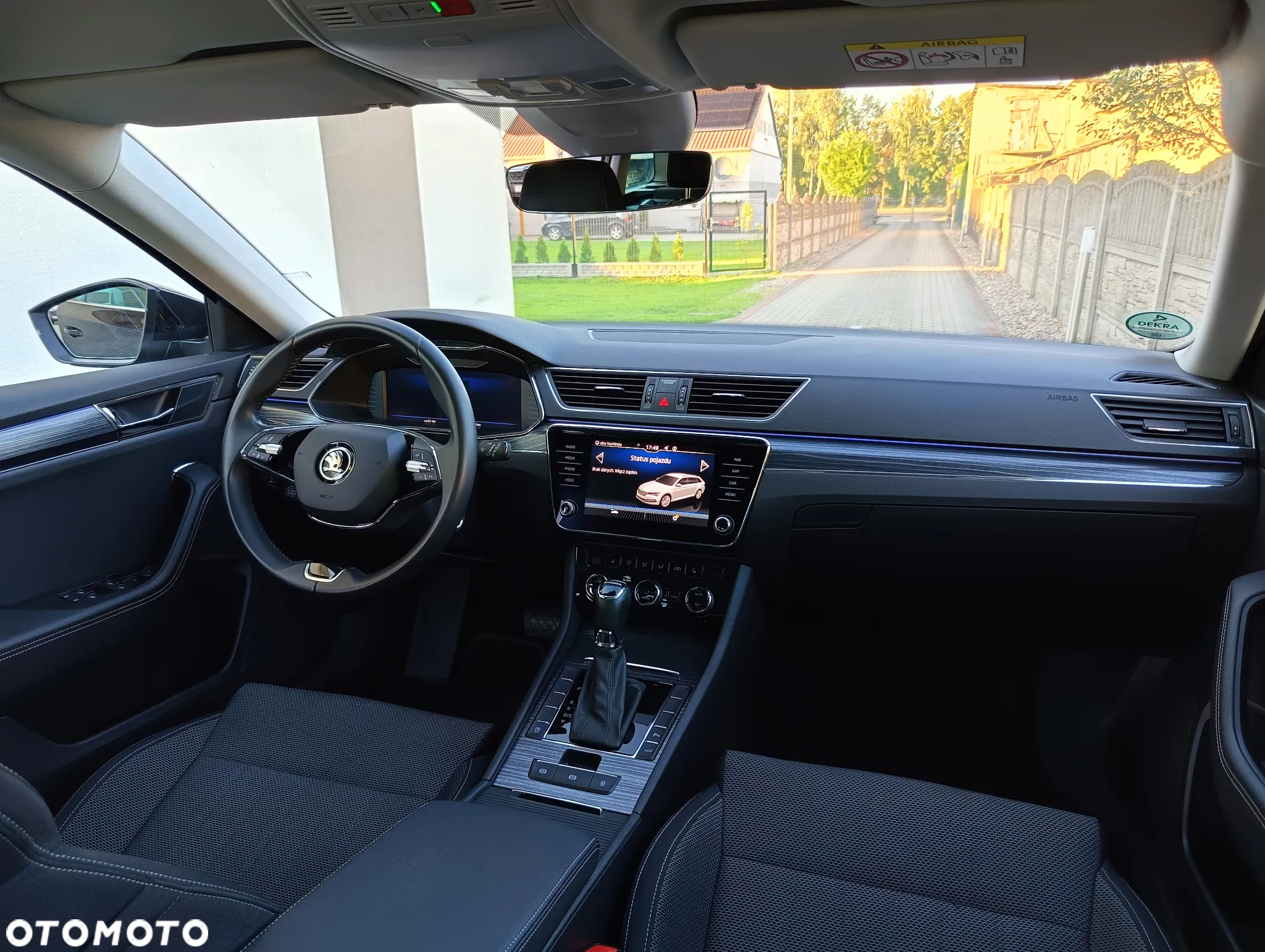 Skoda Superb Combi 2.0 TDI DSG Ambition - 28