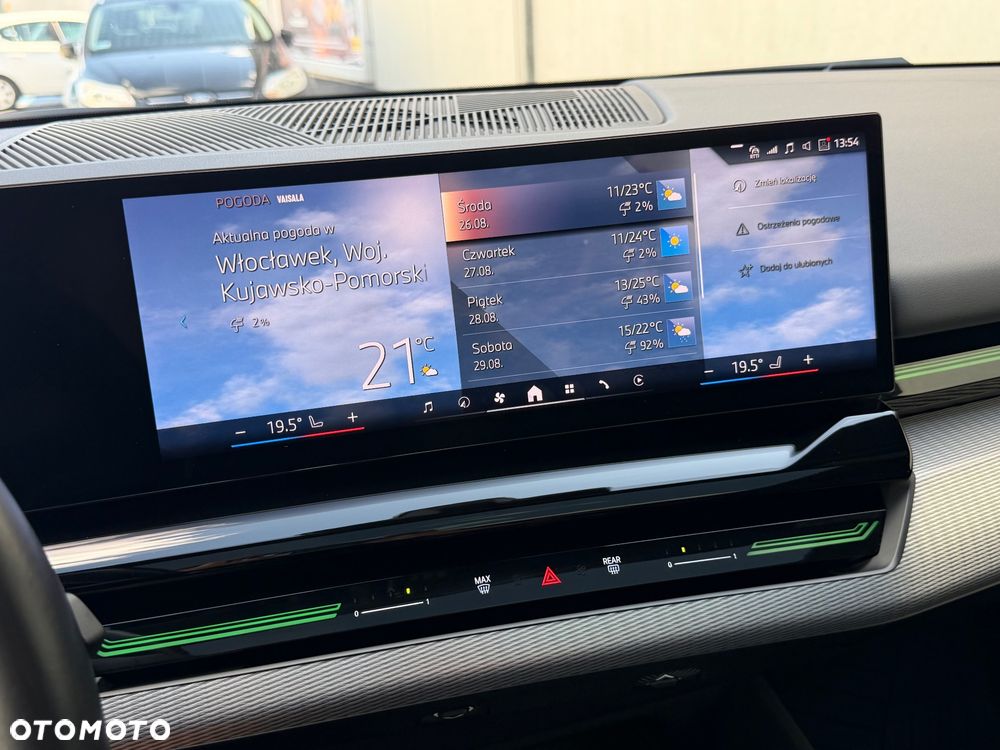 BMW Seria 5 520d xDrive mHEV - 32