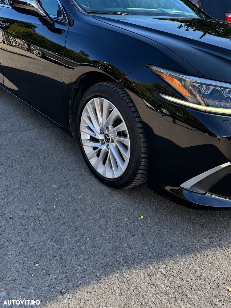 LEXUS ES 2020 — imagine 23