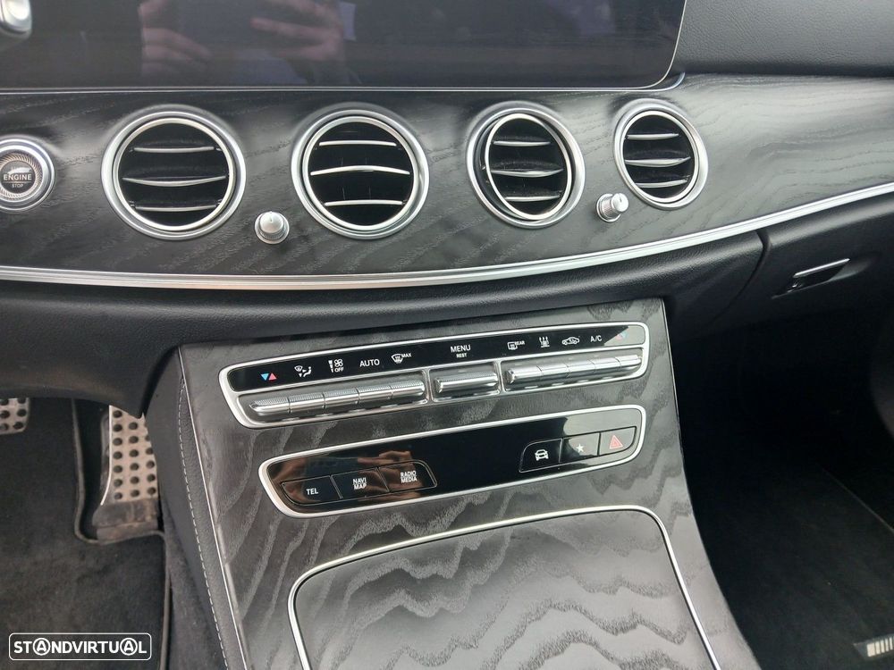 Mercedes-Benz E 300 de 9G-TRONIC AMG Line - 25