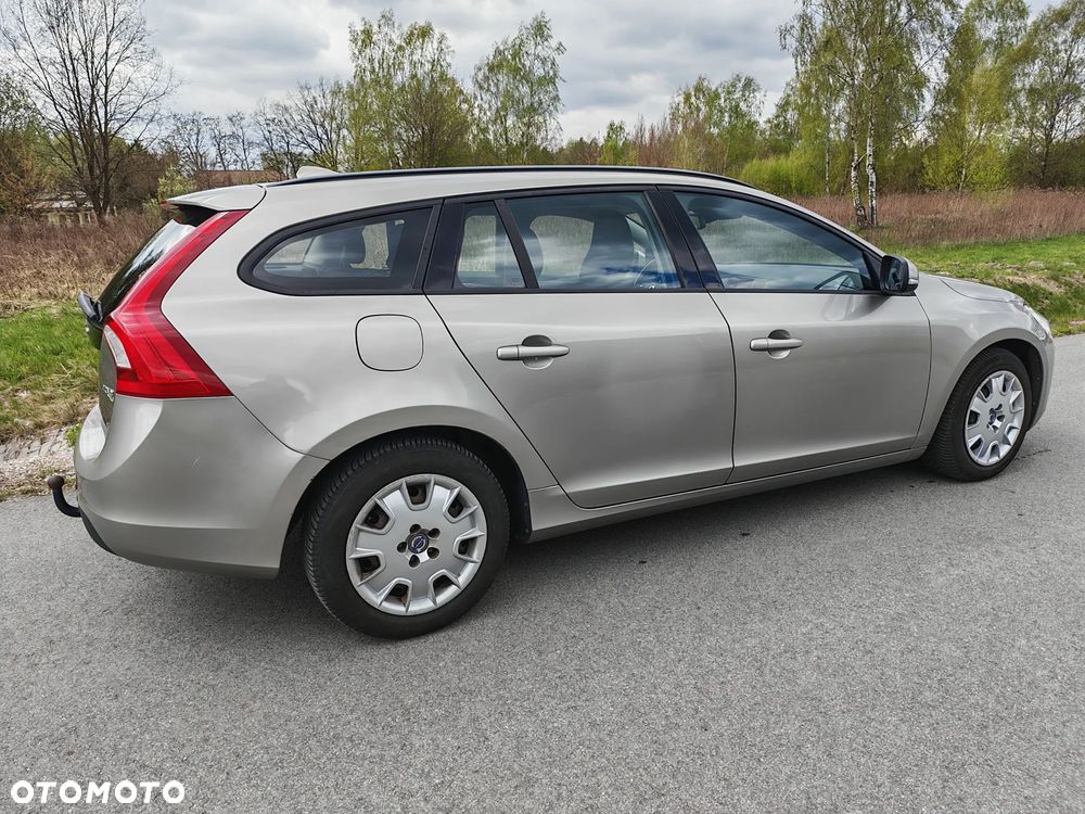 Volvo V60 DRIVe Kinetic - 18