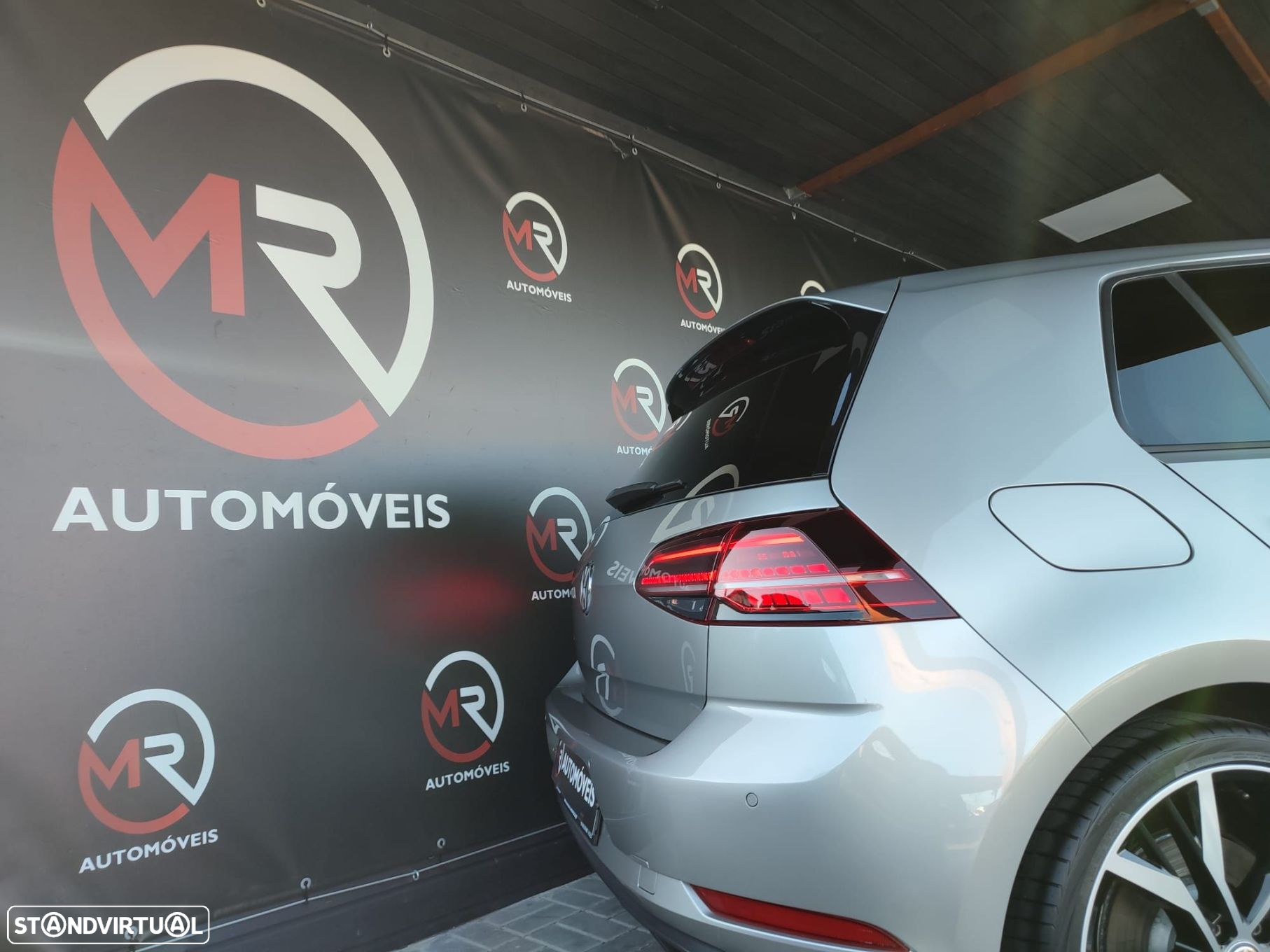 VW Golf 2.0 TSI GTI DSG Performance - 35