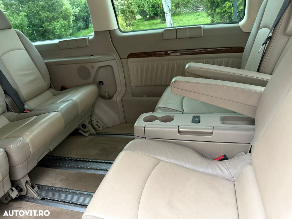 Mercedes-Benz Viano - 8