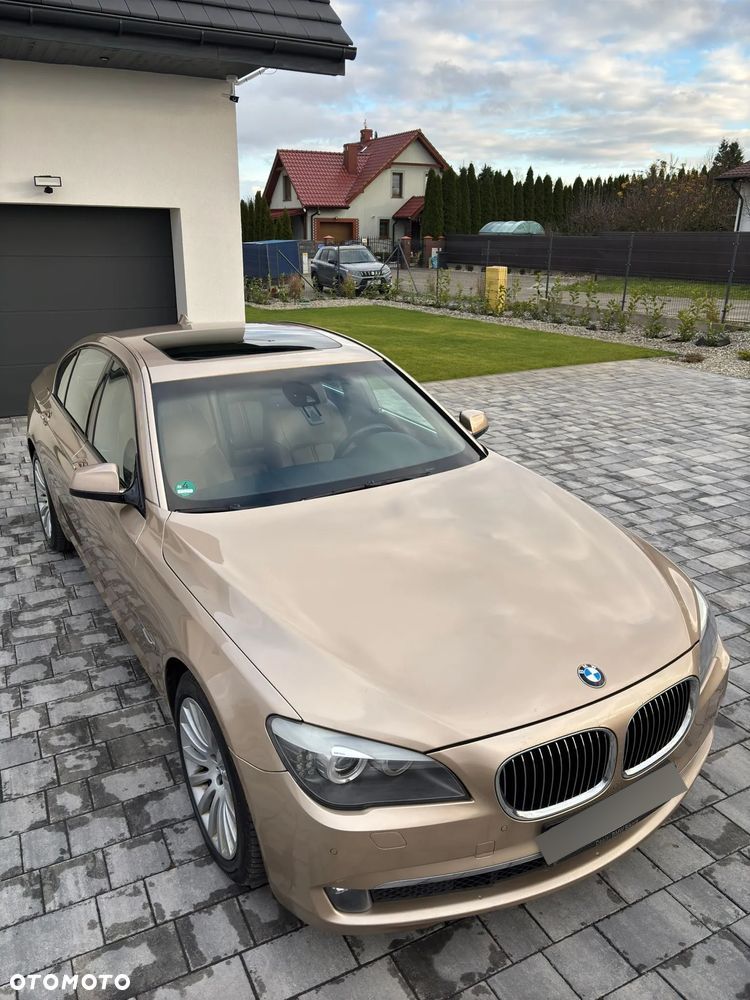 BMW Seria 7 740d xDrive - 17