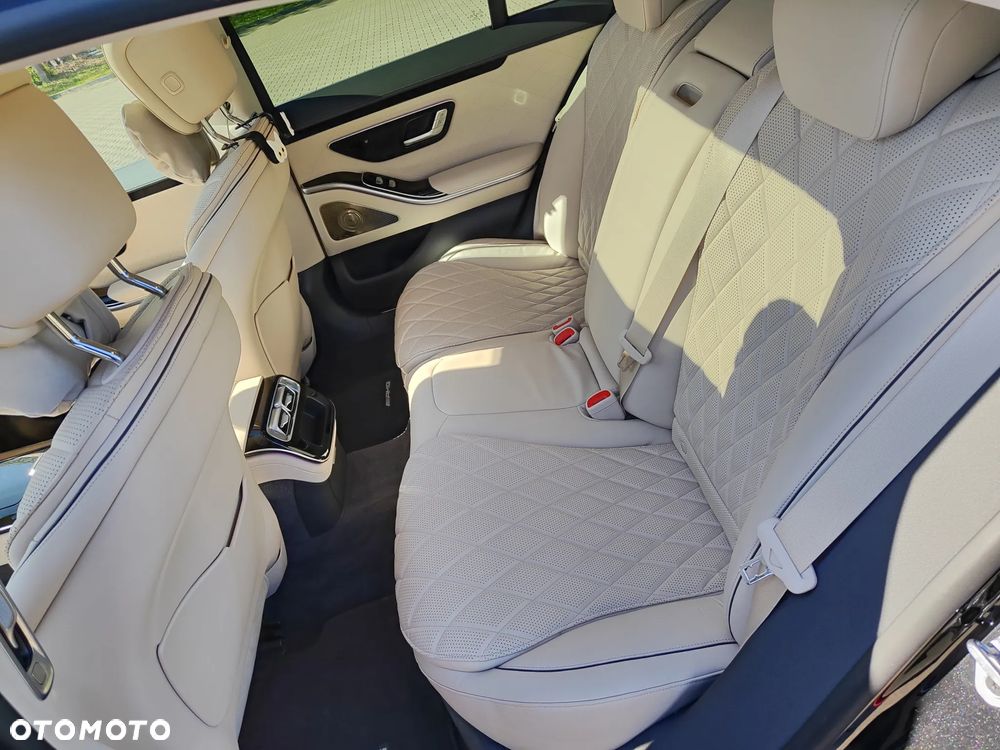 Mercedes-Benz Klasa S 400 d 4-Matic AMG Line 9G-TRONIC - 12