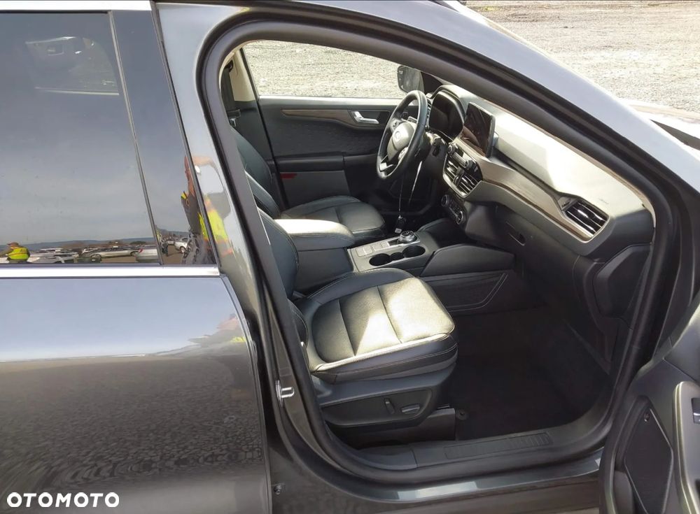 Ford Escape - 9