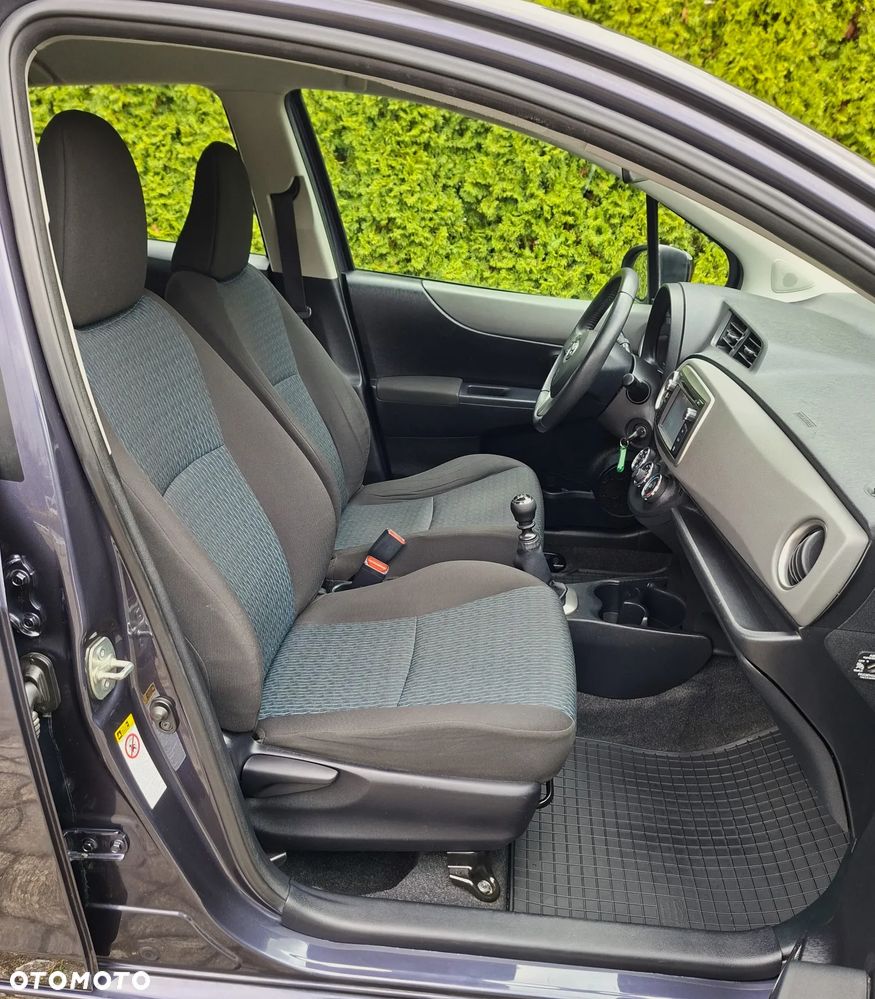 Toyota Yaris 1.33 VVT-i Life - 11