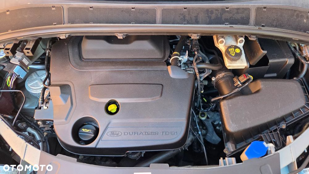 Ford S-Max 2.0 TDCi DPF Titanium - 17