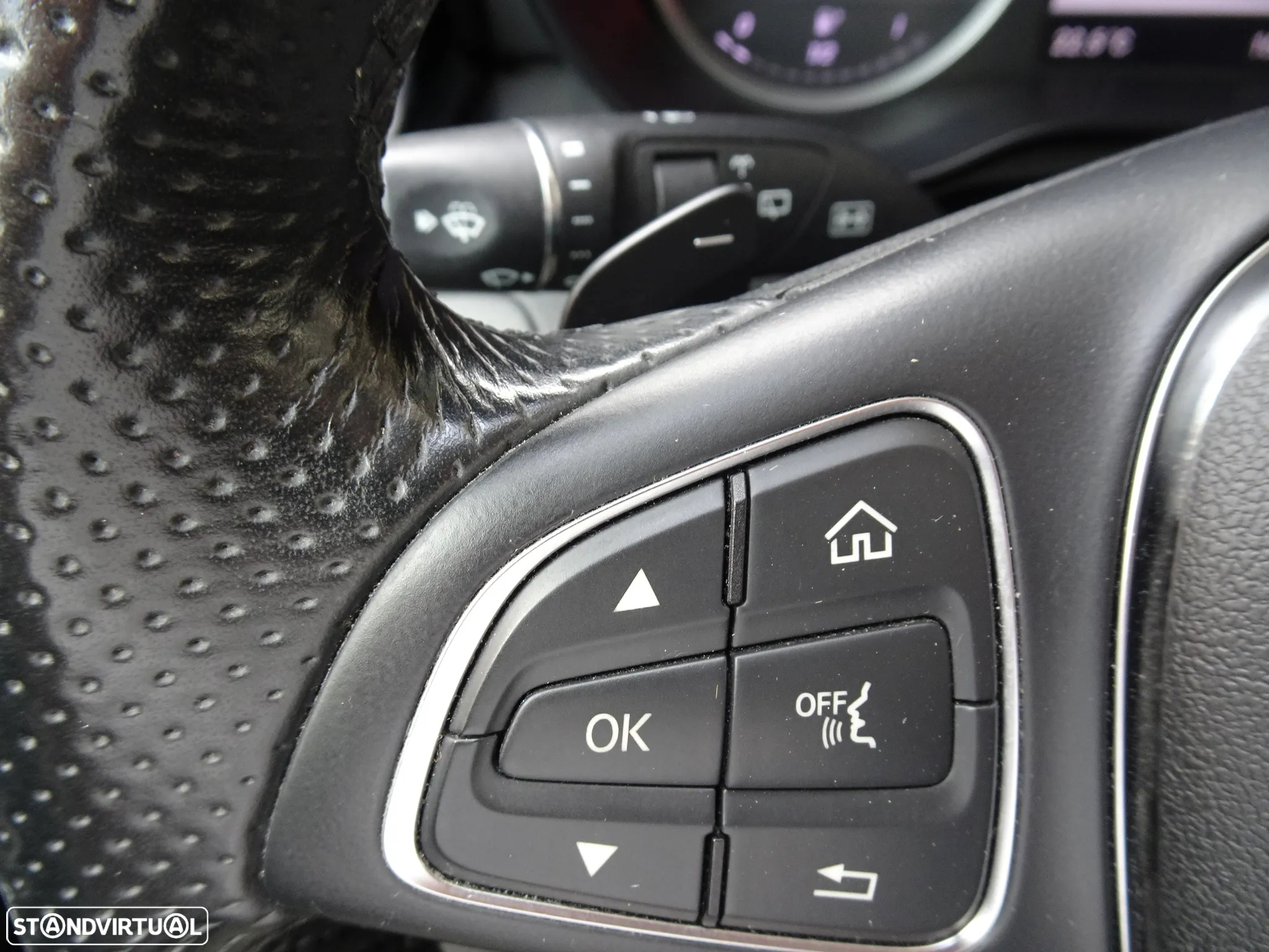 Mercedes-Benz GLC 250 d 4-Matic - 23