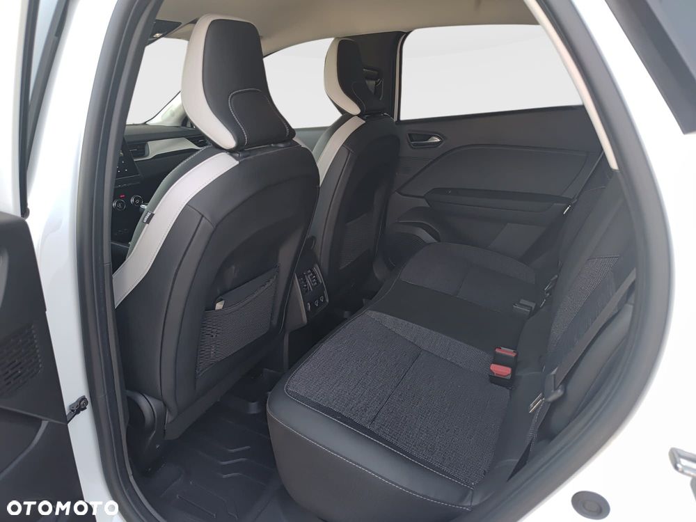 Renault Captur 1.3 TCe mHEV Techno - 12
