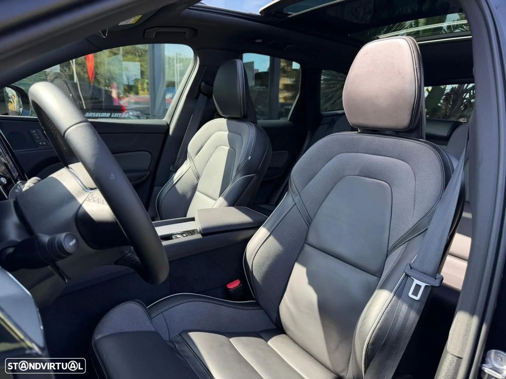 Volvo XC 60 2.0 T6 PHEV Black Edition - 20