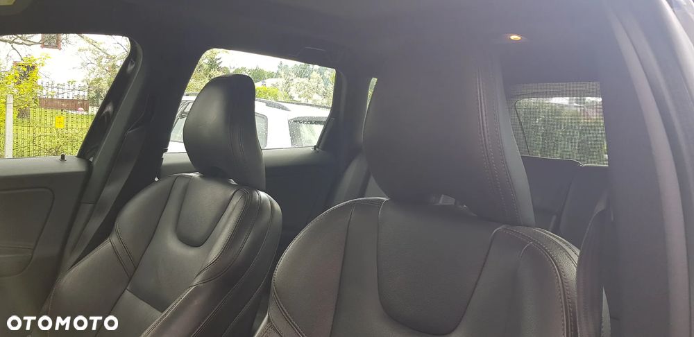 Volvo XC 60 D3 Geartronic Summum - 15