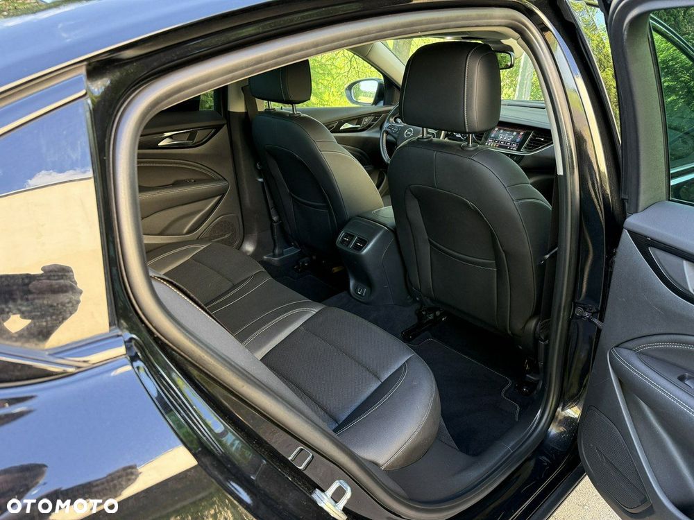 Opel Insignia 2.0 CDTI 4x4 Exclusive S&S - 10