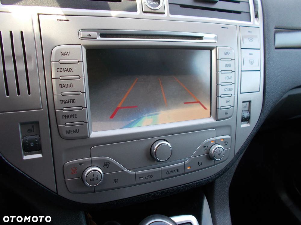 Ford Kuga 2.0 TDCi Titanium - 8