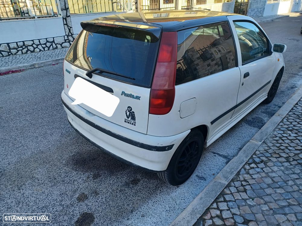 Fiat Punto - 4