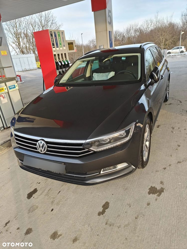 Volkswagen Passat Variant - 4