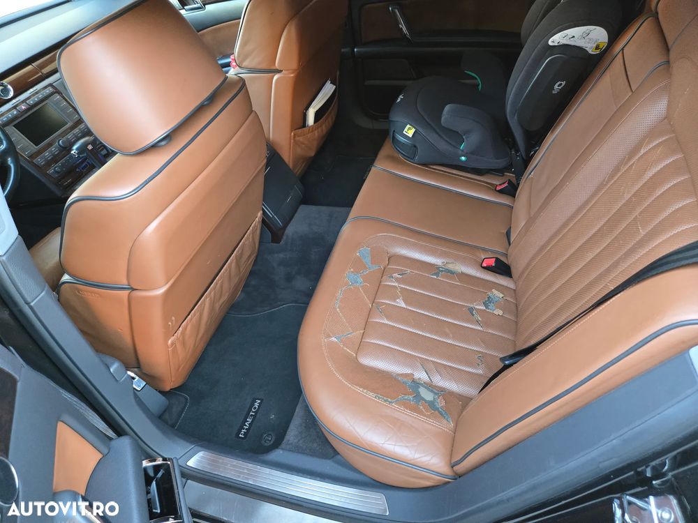Volkswagen Phaeton - 22