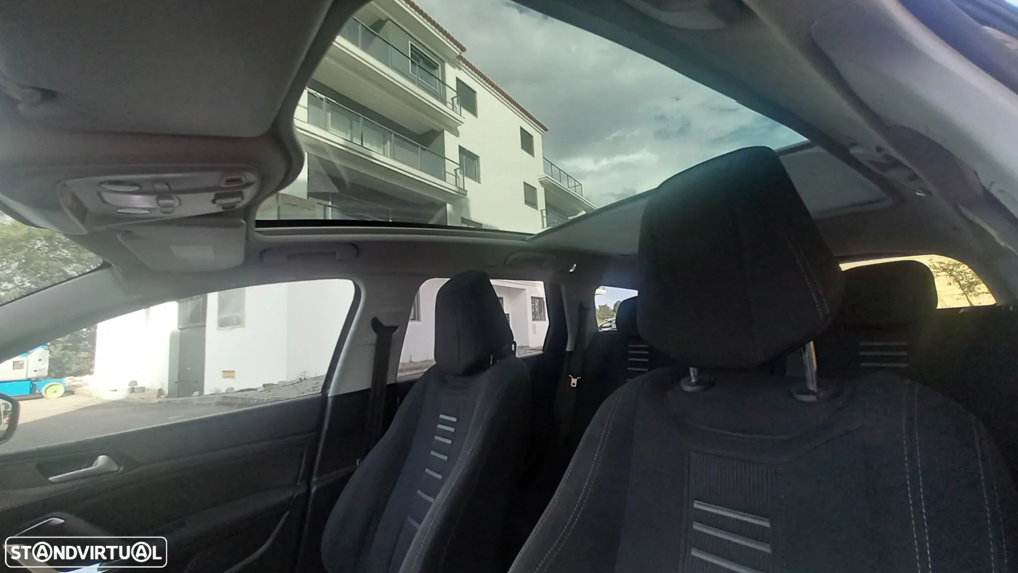 Peugeot 308 SW 1.6 BlueHDi Allure - 11