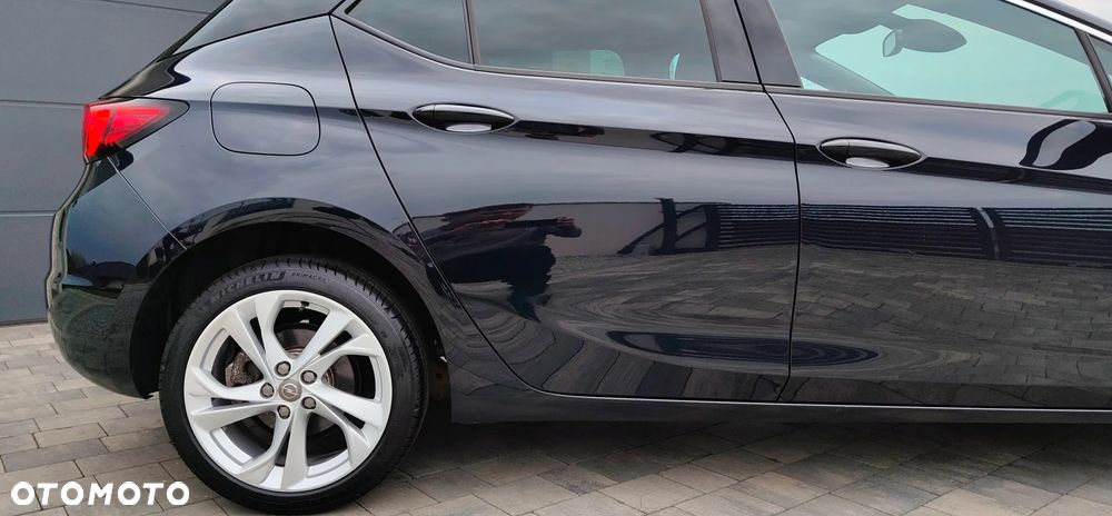 Opel Astra 1.4 Turbo Innovation - 11