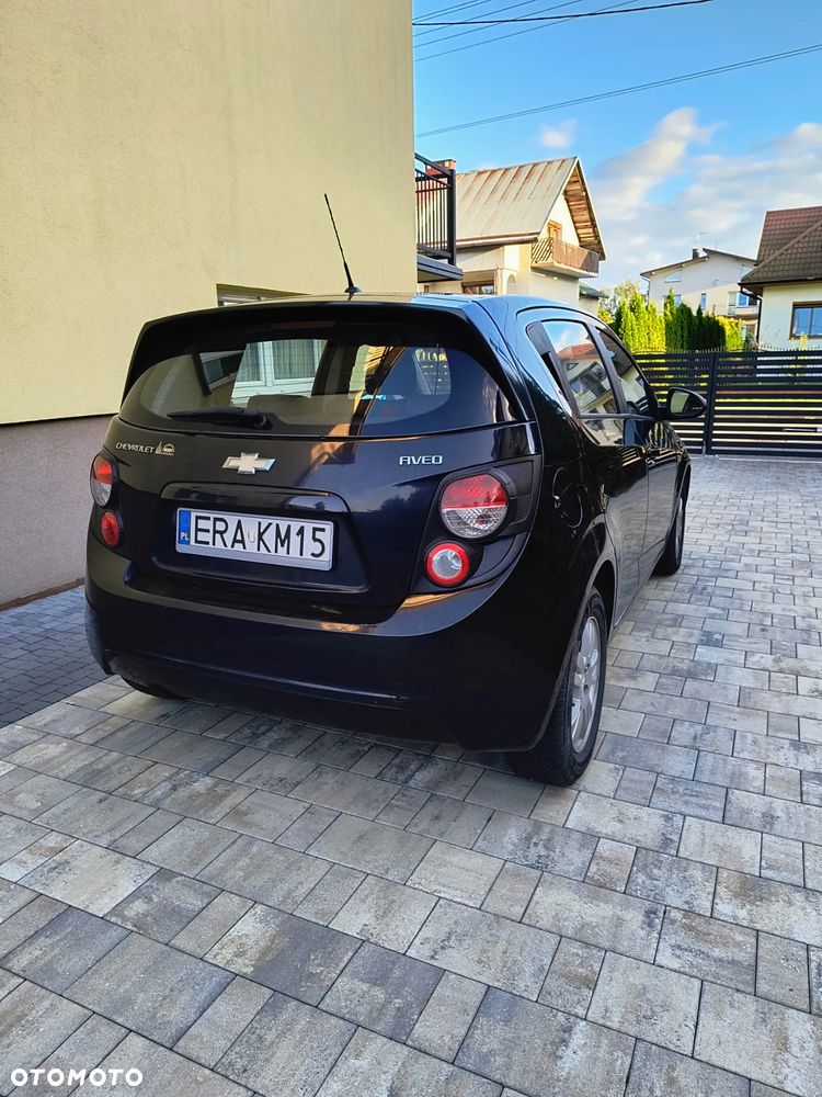 Chevrolet Aveo - 2