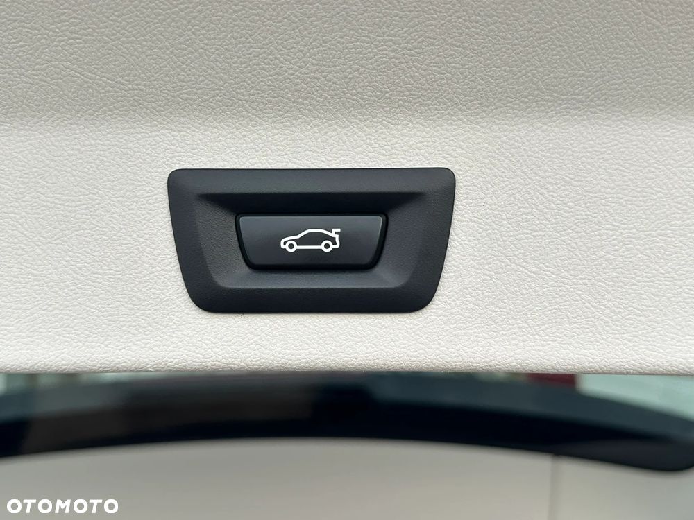 BMW X3 xDrive20i sport - 36