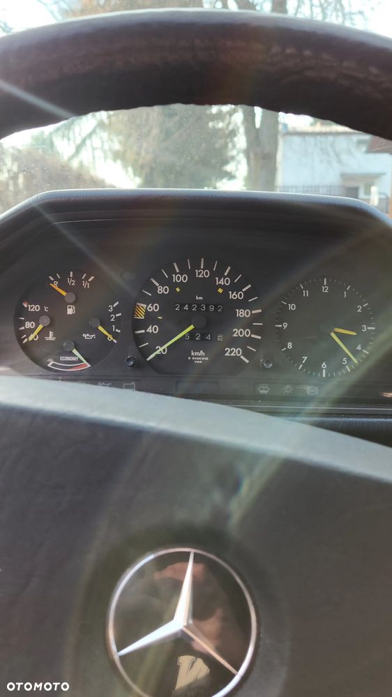 Mercedes-Benz W124 (1984-1993) - 15