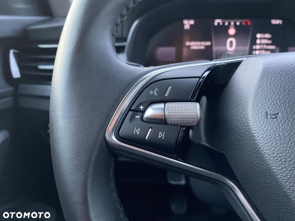 Skoda Kamiq 1.0 TSI Essence - 22