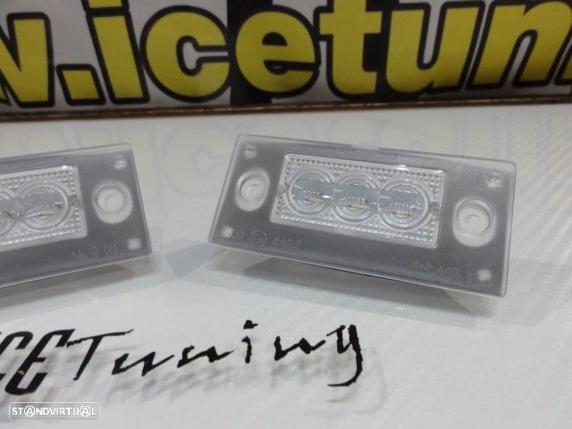 Suporte De Lâmpada De Matricula Com Led Branco Audi A4/S4/RS4 avant 1999-2001, A3 8L 01-03 - 7
