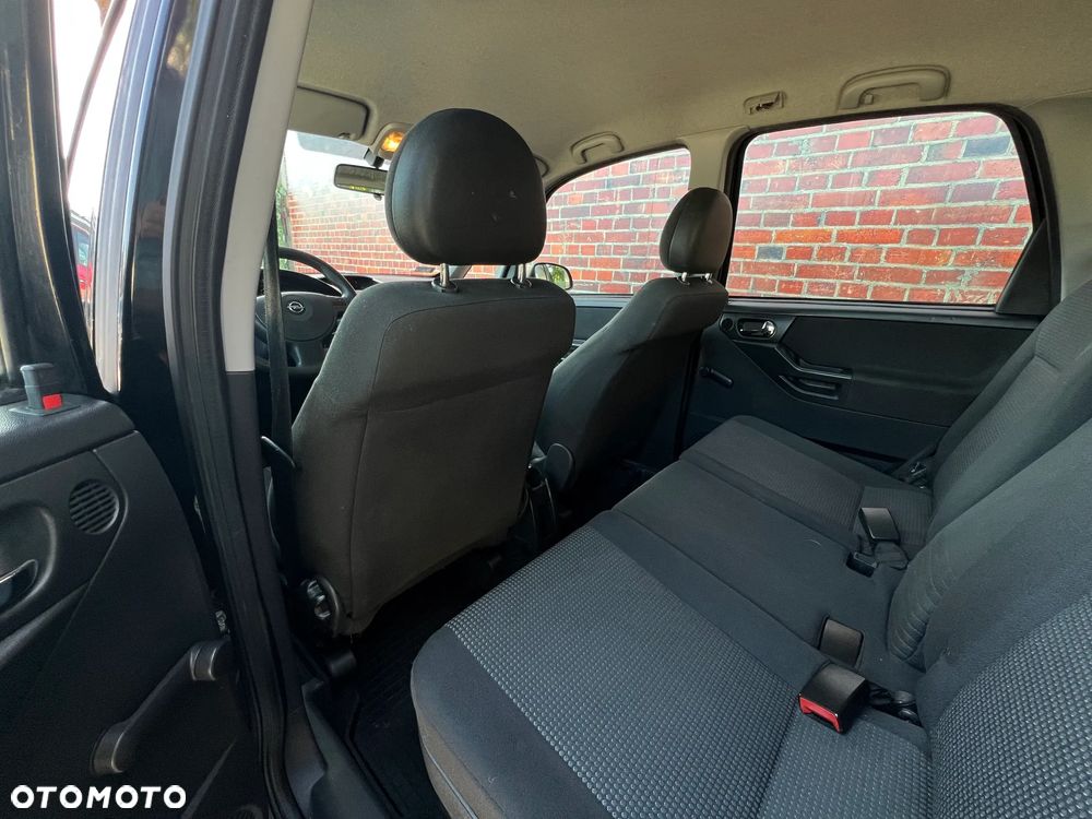 Opel Meriva - 14