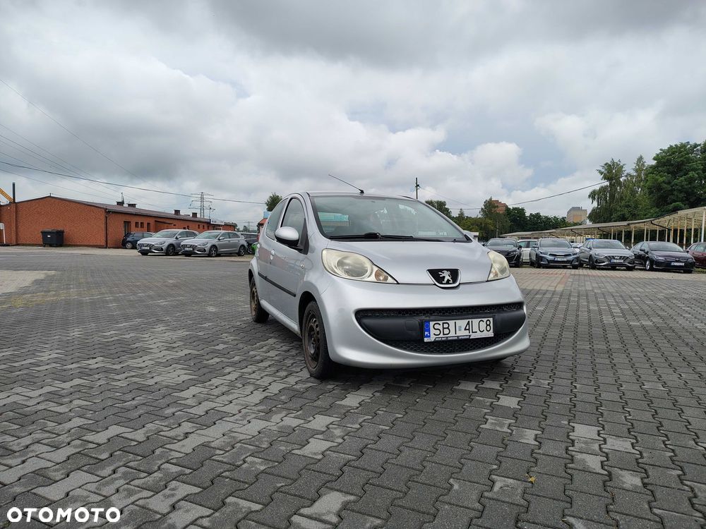Peugeot 107 - 4