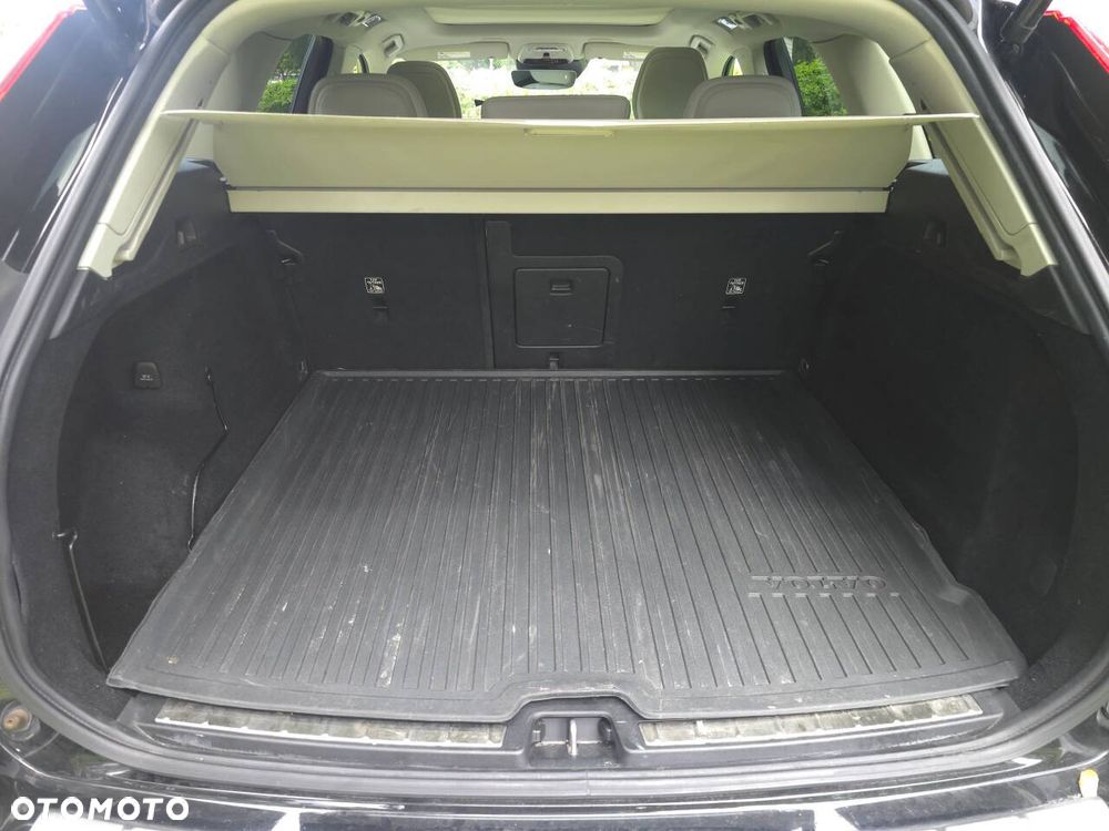 Volvo XC 60 T5 AWD Inscription - 29