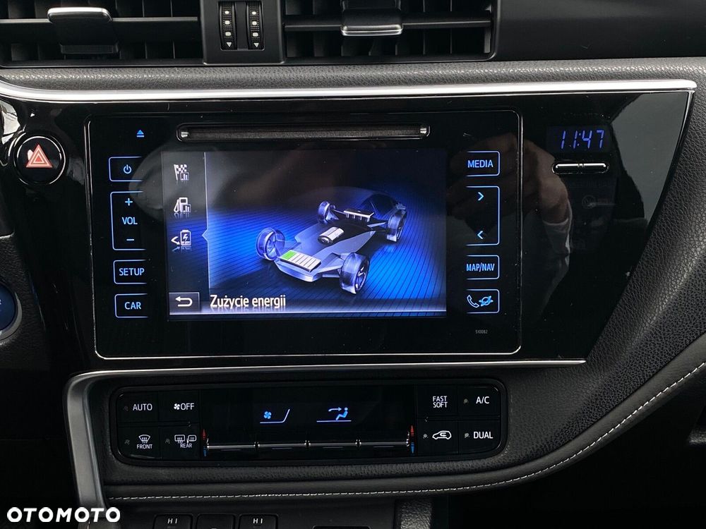 Toyota Auris - 18