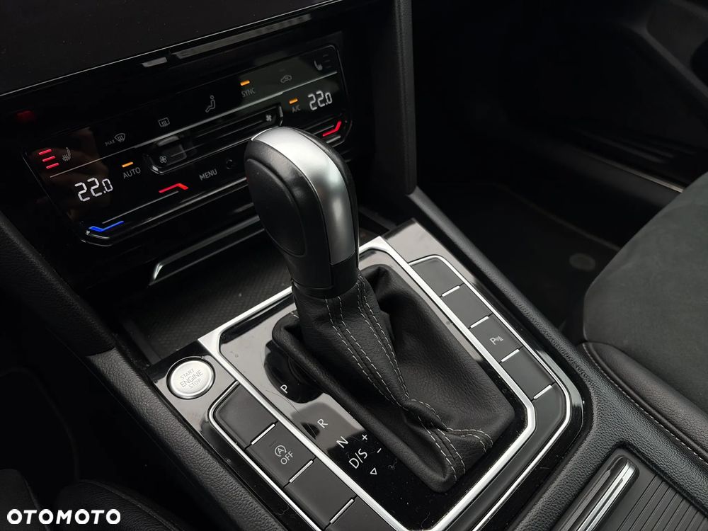 Volkswagen Arteon 2.0 TDI R-Line DSG - 16