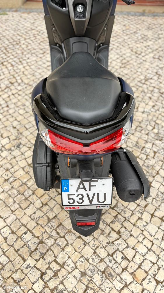 Yamaha NMAX SEG5 - 8