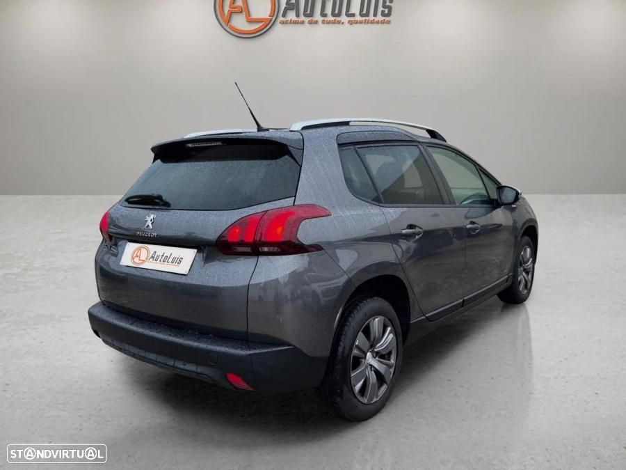 Peugeot 2008 1.2 PureTech Style - 4