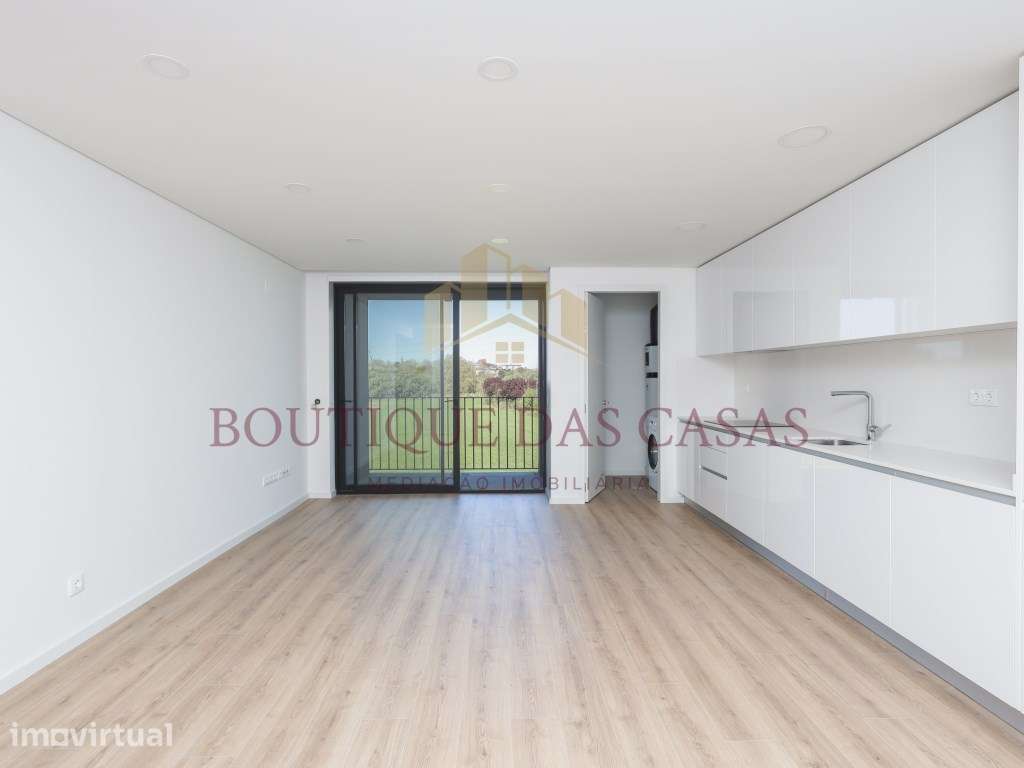T2 condomínio fechado - Poente - Último Piso - duas suites - Grande imagem: 2/22
