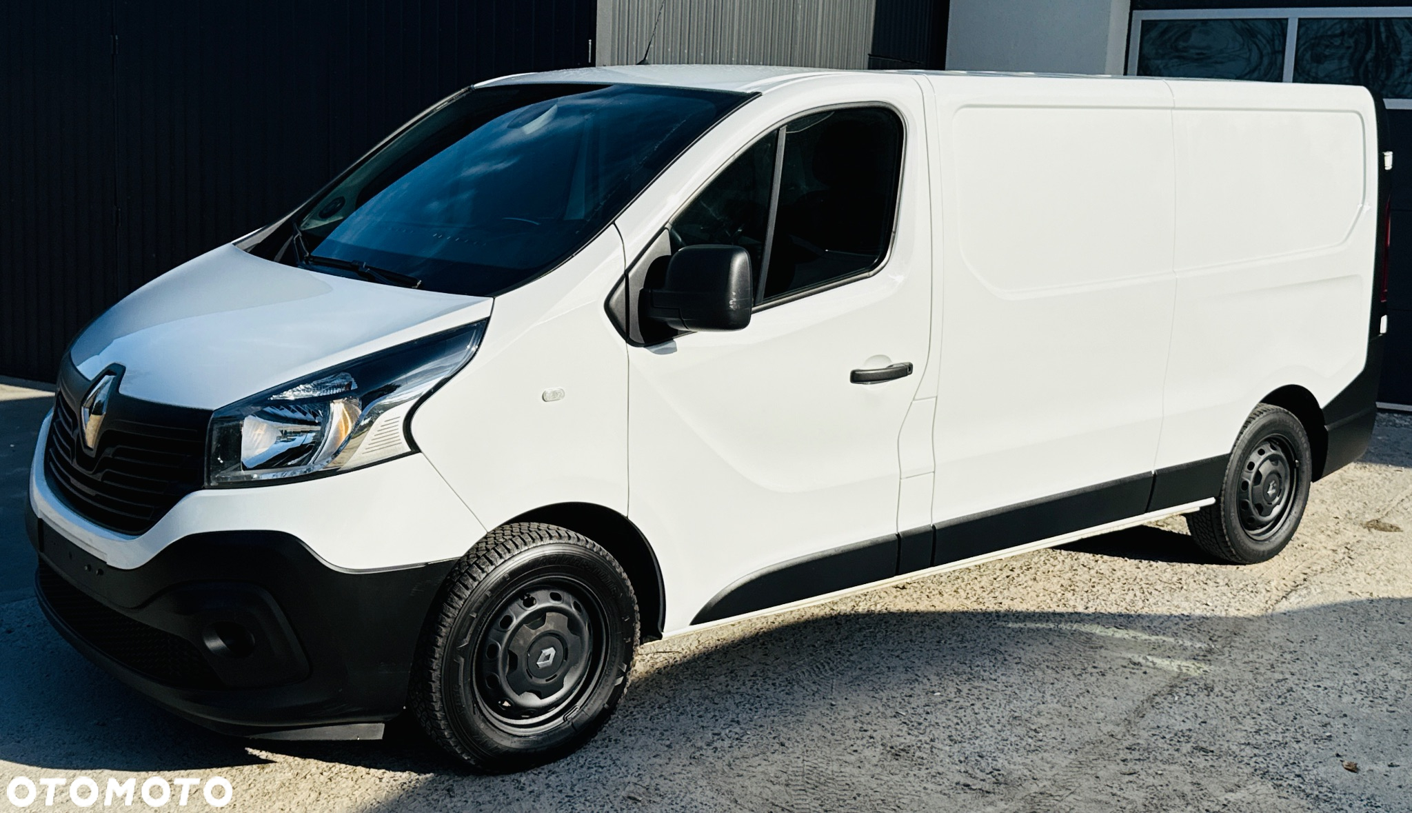 Renault Trafic - 19
