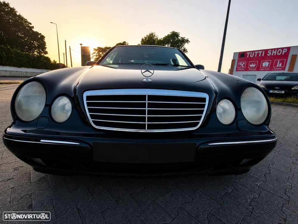 Mercedes-Benz E 220 CDI Avantgarde - 4