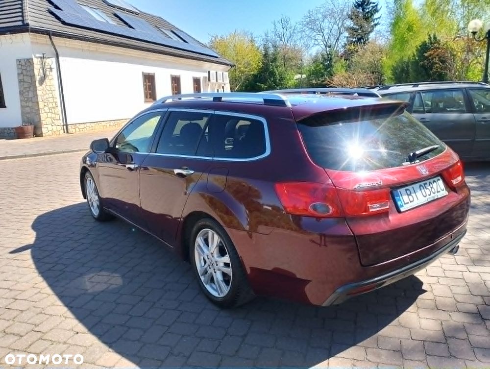 Honda Accord 2.0 Executive Nav - 5