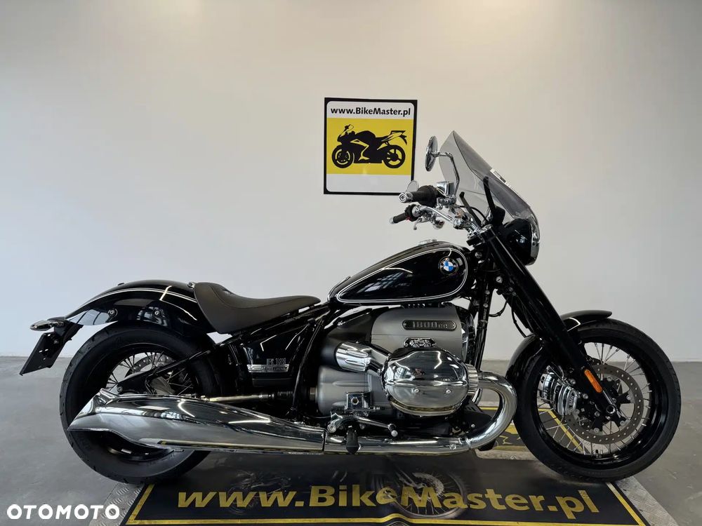 BMW R - 1