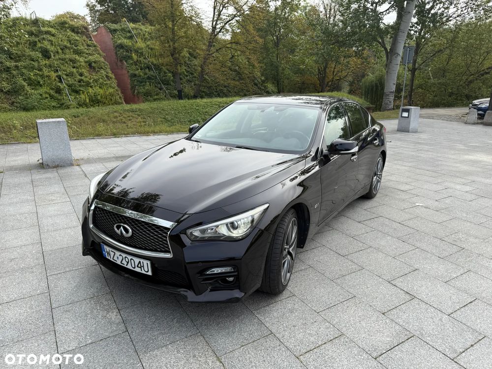 Infiniti Q50 - 2