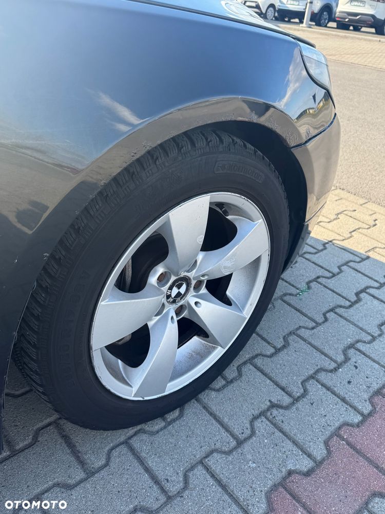 BMW Seria 5 525i - 14