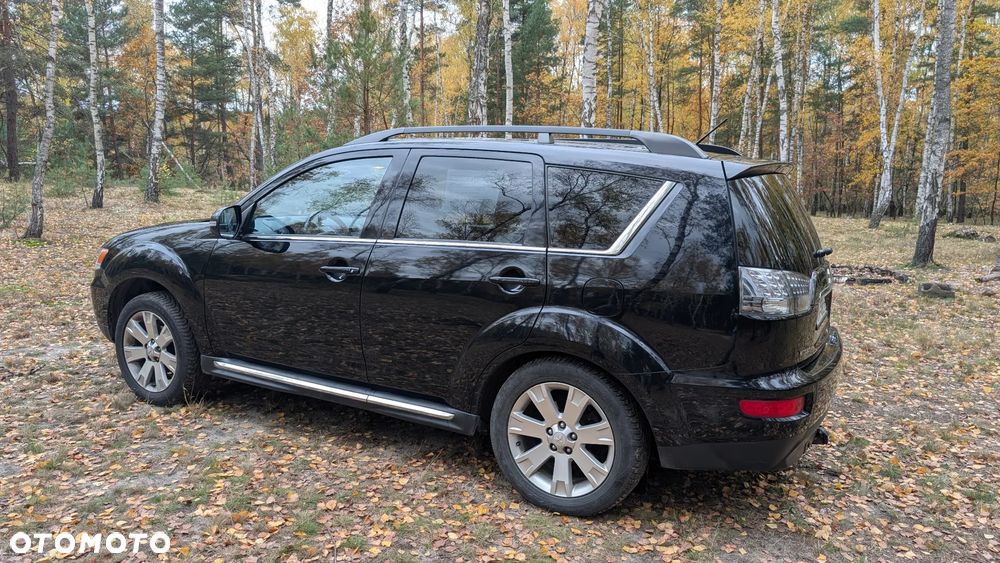 Mitsubishi Outlander 2.4 Instyle EU5 CVT - 9